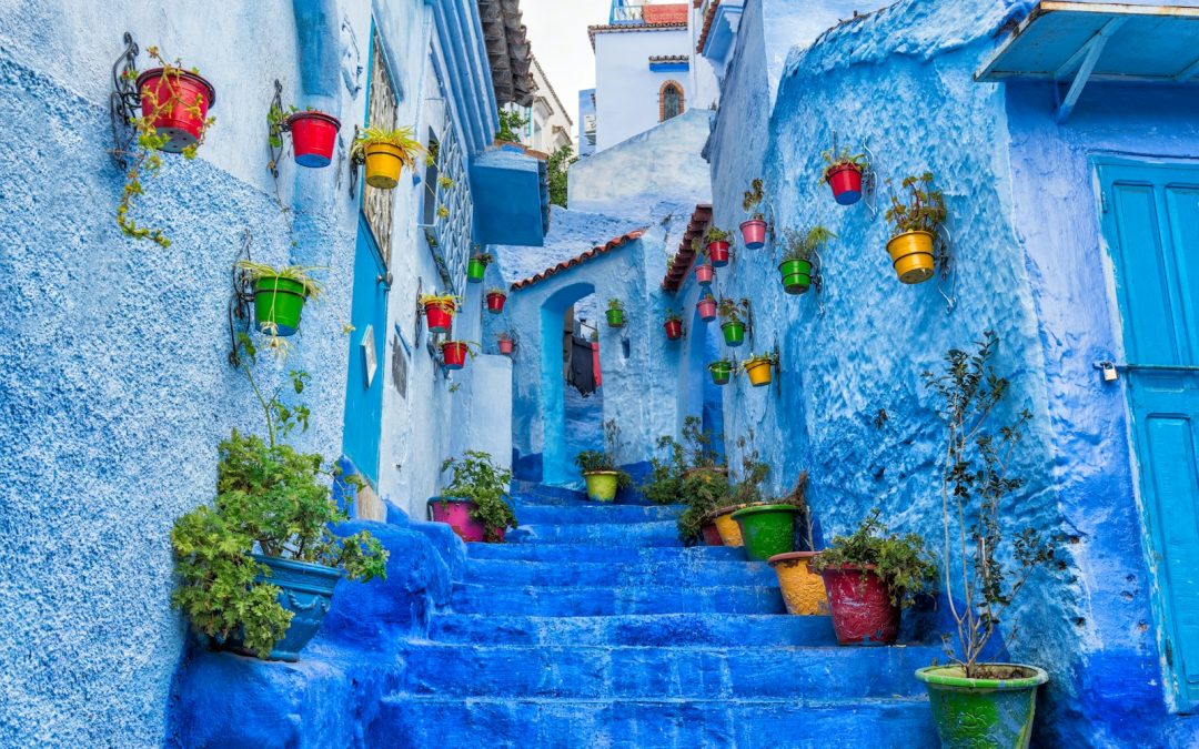Best Tours from Tangier to Chefchaouen (The Blue City) in 2025 – Day Trips & Multi-Day